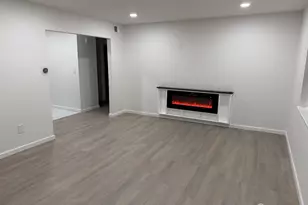 18 Judson St, Edison, NJ 08837 - Photo 4