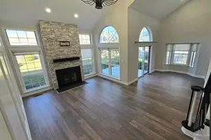 14 Canterbury Dr, Monroe Township, NJ 08831 - Photo 24