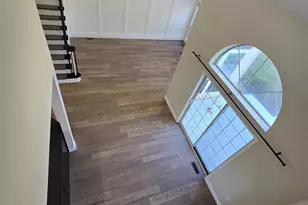 14 Canterbury Dr, Monroe Township, NJ 08831 - Photo 18