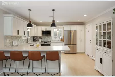 34 Vanderbilt Avenue, Milltown, NJ 08850 - Photo 4