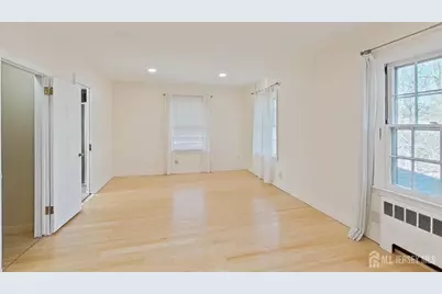 205 Ashland Road, Middlesex, NJ 08846 - Photo 38