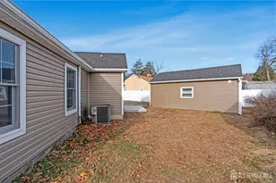 20 Louis Ave, Middlesex, NJ 08846 - Photo 22