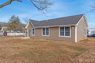 20 Louis Ave, Middlesex, NJ 08846 - Photo 2