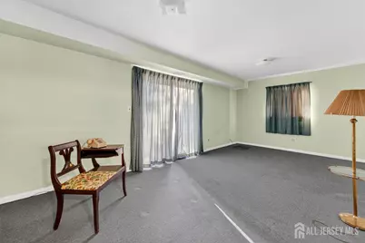 651 Franklin Drive, Perth Amboy, NJ 08861 - Photo 6