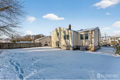 651 Franklin Drive, Perth Amboy, NJ 08861 - Photo 28
