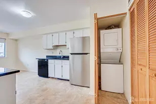 707 Edison Glen Terrace, Edison, NJ 08837 - Photo 16