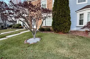 125 Archery Ct, Old Bridge Township, NJ 08857 - Photo 2