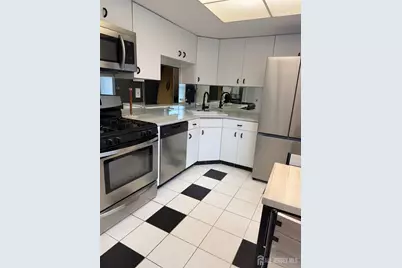 125 Archery Court, Old Bridge Township, NJ 08857 - Photo 8