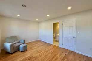 1 Gwizdak Ct, Sayreville, NJ 08872 - Photo 10