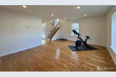 1 Gwizdak Court, Sayreville, NJ 08872 - Photo 14