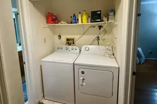 2202 Woodbridge Commons Way, Iselin, NJ 08830 - Photo 4