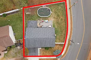 2 Cherbar Ct, Colonia, NJ 07067 - Photo 2