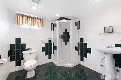 220 Montrose Avenue, South Plainfield, NJ 07080 - Photo 16