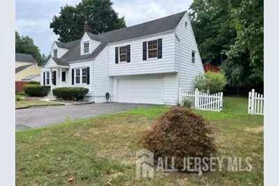 8 Lakeview Avenue, East Brunswick Township, NJ 08816 - Photo 2