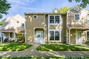 18 Pond View Dr, Plainsboro Township, NJ 08536 - Photo 1