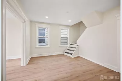 264 Barclay Street, Perth Amboy, NJ 08861 - Photo 18