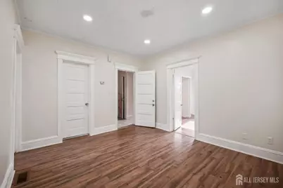 264 Barclay Street, Perth Amboy, NJ 08861 - Photo 10