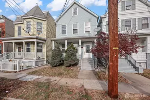 264 Barclay St, Perth Amboy, NJ 08861 - Photo 2