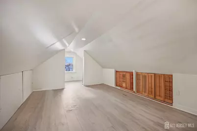 264 Barclay Street, Perth Amboy, NJ 08861 - Photo 32