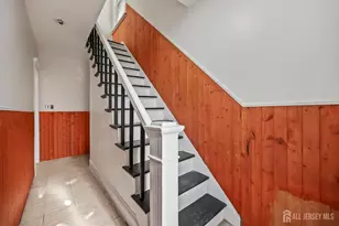 264 Barclay St, Perth Amboy, NJ 08861 - Photo 4