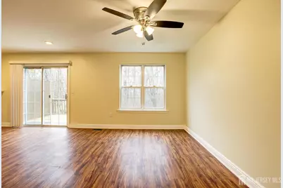 32 Catherine Court, Old Bridge Township, NJ 08879 - Photo 8