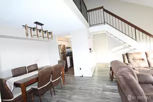 1016 Aspen Dr, Plainsboro Township, NJ 08536 - Photo 2