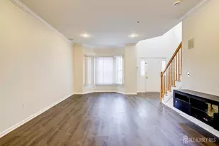 100 Forest Dr, Piscataway Township, NJ 08854 - Photo 16