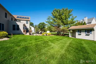 18 Lovell Dr, Plainsboro Township, NJ 08536 - Photo 52