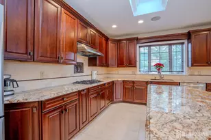 18 Lovell Dr, Plainsboro Township, NJ 08536 - Photo 6