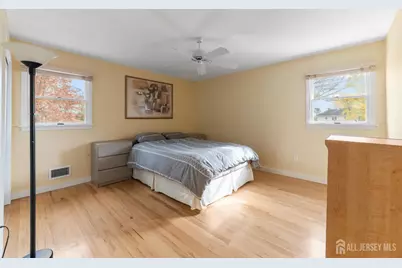 990 Hoover Drive, North Brunswick Township, NJ 08902 - Photo 24