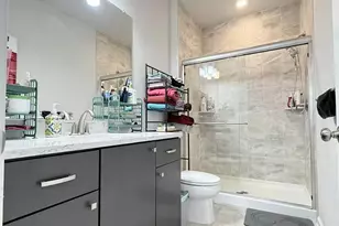 102 Dickson Ct, Highland Park, NJ 08904 - Photo 16