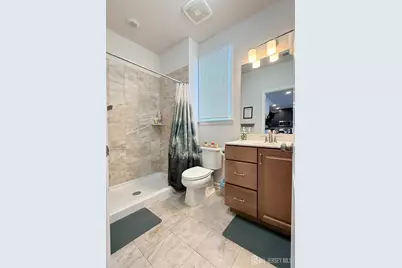 102 Dickson Court, Highland Park, NJ 08904 - Photo 8