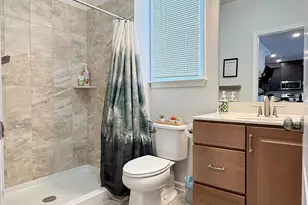 102 Dickson Ct, Highland Park, NJ 08904 - Photo 8