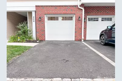 102 Dickson Court, Highland Park, NJ 08904 - Photo 18