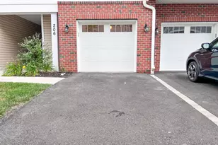 102 Dickson Ct, Highland Park, NJ 08904 - Photo 18