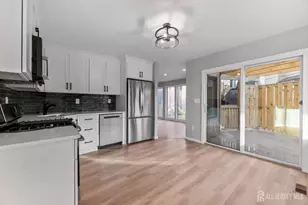 40 Emerald Ln, Old Bridge Township, NJ 08857 - Photo 10