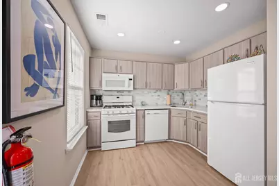 9 Williamson Court, East Windsor Township, NJ 08520 - Photo 10