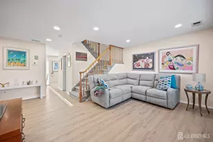 9 Williamson Ct, East Windsor Township, NJ 08520 - Photo 4