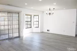 1003 Woodhaven Dr, Edison, NJ 08817 - Photo 2