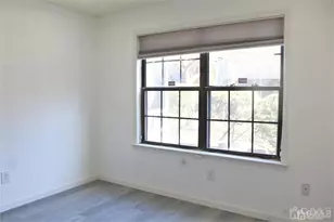 1003 Woodhaven Dr, Edison, NJ 08817 - Photo 10