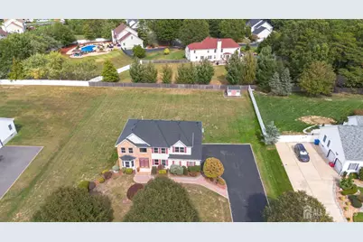 27 Samantha Drive, Monroe Township, NJ 08831 - Photo 14