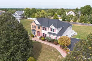 27 Samantha Dr, Monroe Township, NJ 08831 - Photo 12