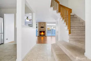 23 Borelle Square, Sayreville, NJ 08859 - Photo 2