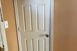 1202 Woodbridge Commons Way, Iselin, NJ 08817 - Photo 4