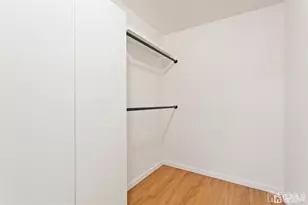 354 Willowbrook Dr, North Brunswick Township, NJ 08902 - Photo 12