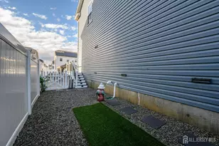 27 Payton Dr, Stafford Township, NJ 08050 - Photo 62