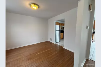 921 Walnut Street, Piscataway Township, NJ 08854 - Photo 4