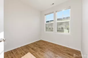 6 Bond St, North Brunswick Township, NJ 08902 - Photo 28