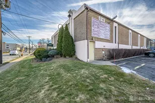 17 River Rd, Fair Lawn, NJ 07410 - Photo 1