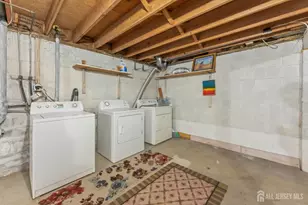 103 Pheasant Run, Edison, NJ 08820 - Photo 16